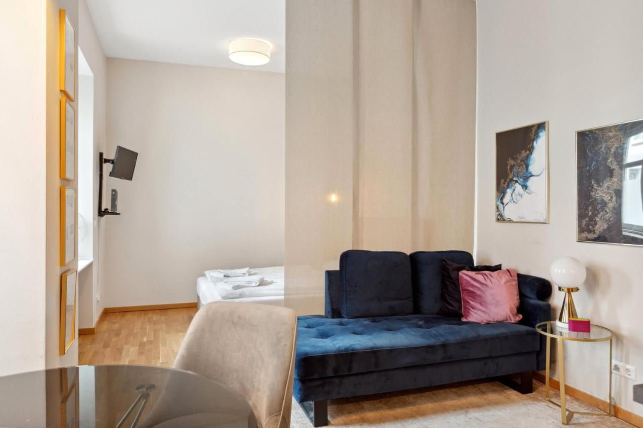 Arbio I Design Near Deutsche Oper * Berlijn